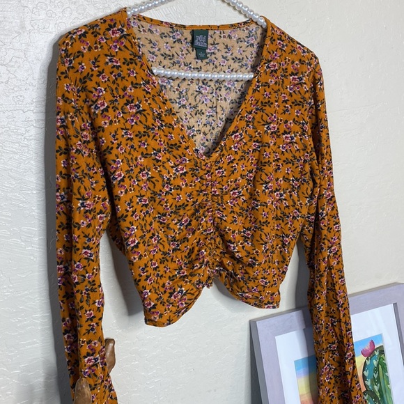 Boho Crop - Picture 3 of 4